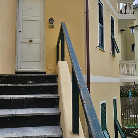 Πανσιόν House Leomar Di Sara Γένοβα