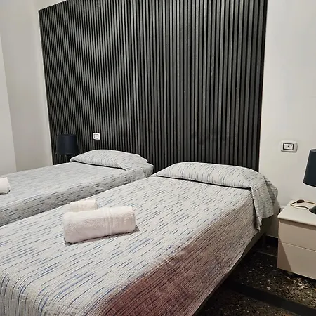 House Leomar Di Sara Πανσιόν *