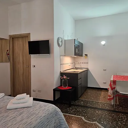 House Leomar Di Sara Genova