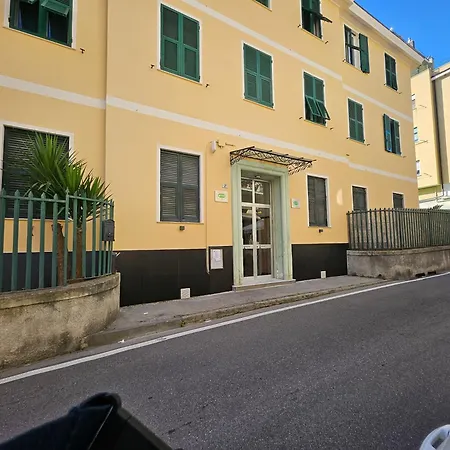 House Leomar Di Sara Affittacamere